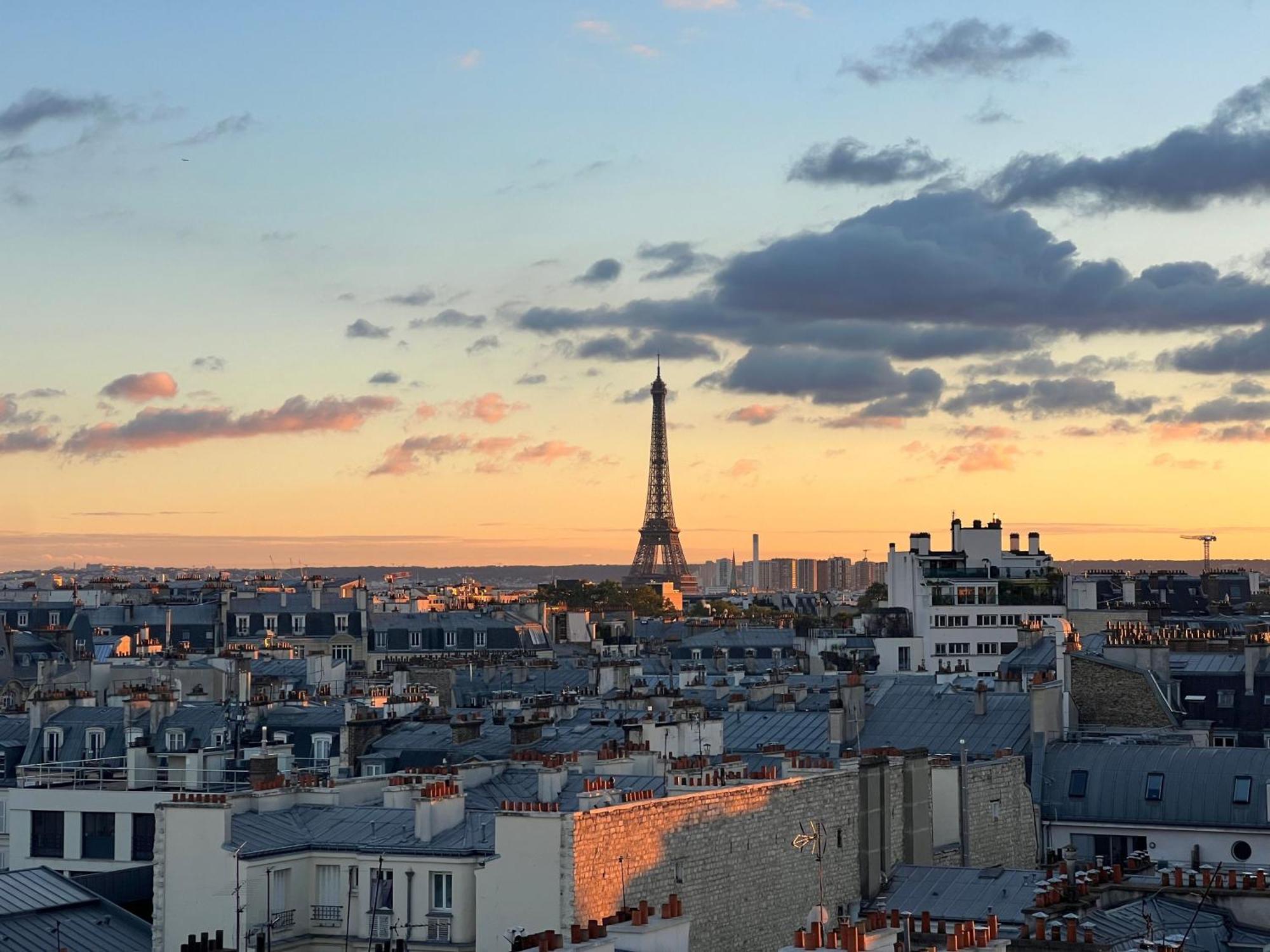 La Fondation Parigi Esterno foto